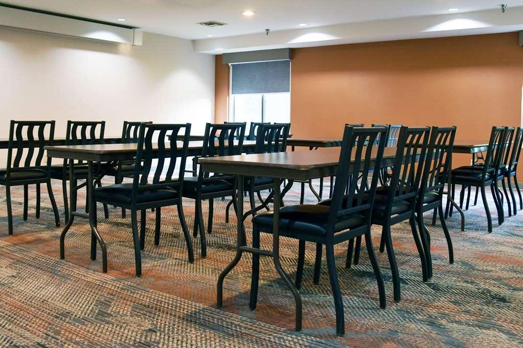 Comfort Inn & Suites Nw Milwaukee Germantown Tiện nghi bức ảnh