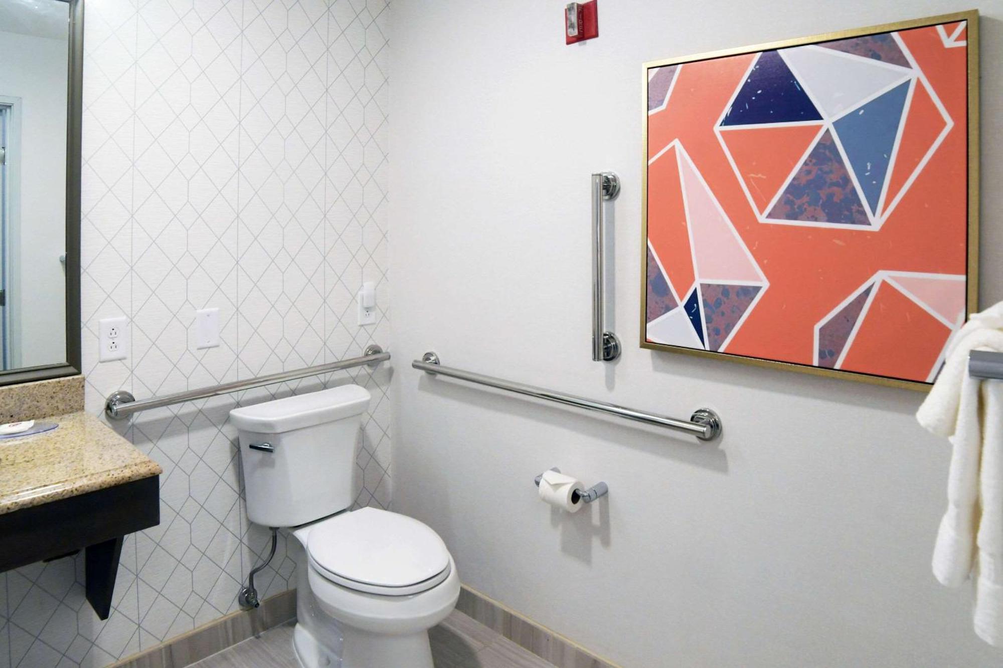 Comfort Inn & Suites Nw Milwaukee Germantown Ngoại thất bức ảnh