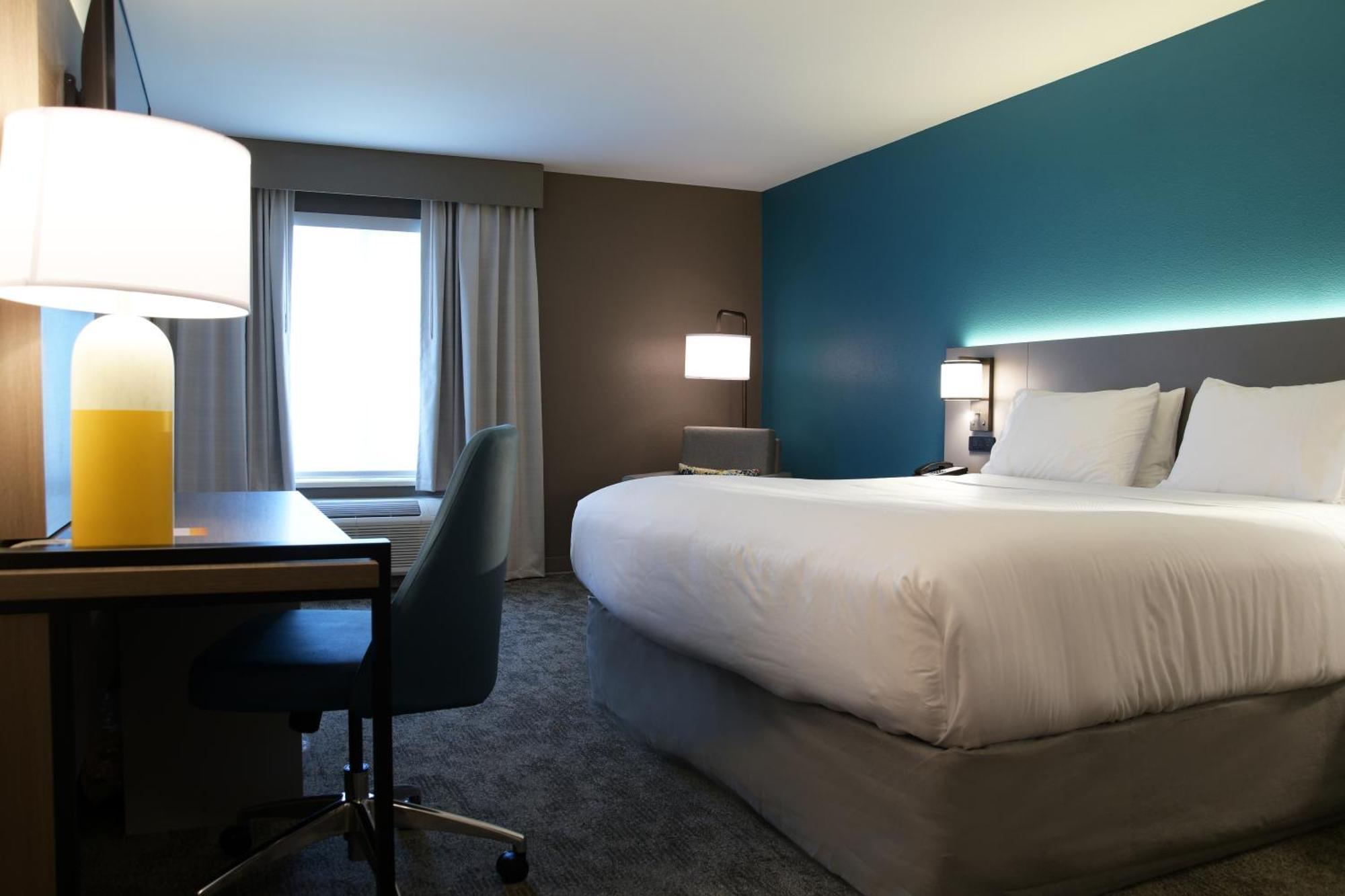 Comfort Inn & Suites Nw Milwaukee Germantown Ngoại thất bức ảnh